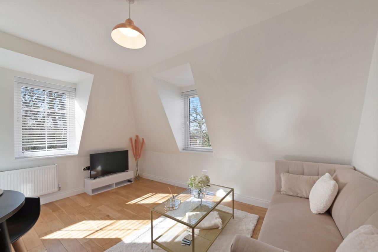 Spacious One Bed Loft Apartment Birchanger Kültér fotó